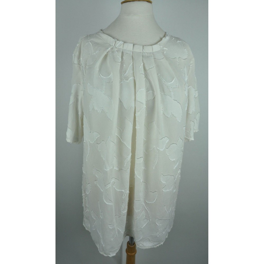 Ann Taylor women white off short sleeve top sz. S